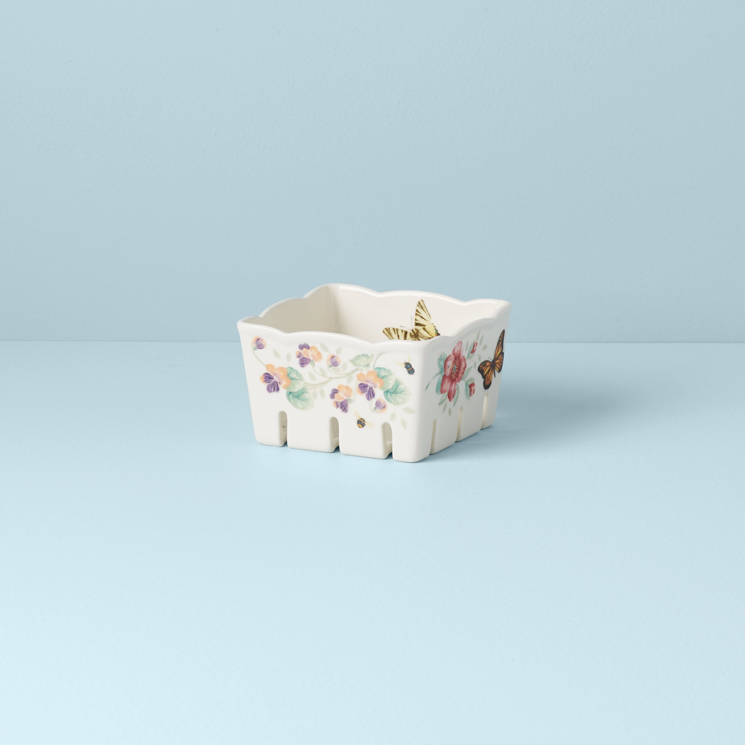 Floral Berry Rinse & Serve Bowl