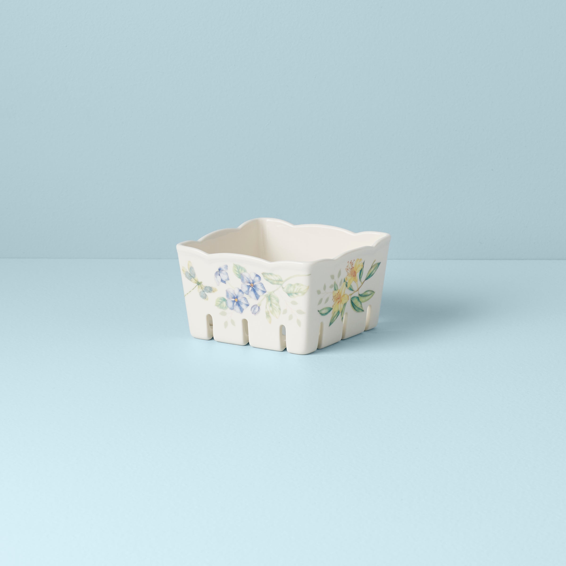 Floral Berry Rinse & Serve Bowl - Image 2