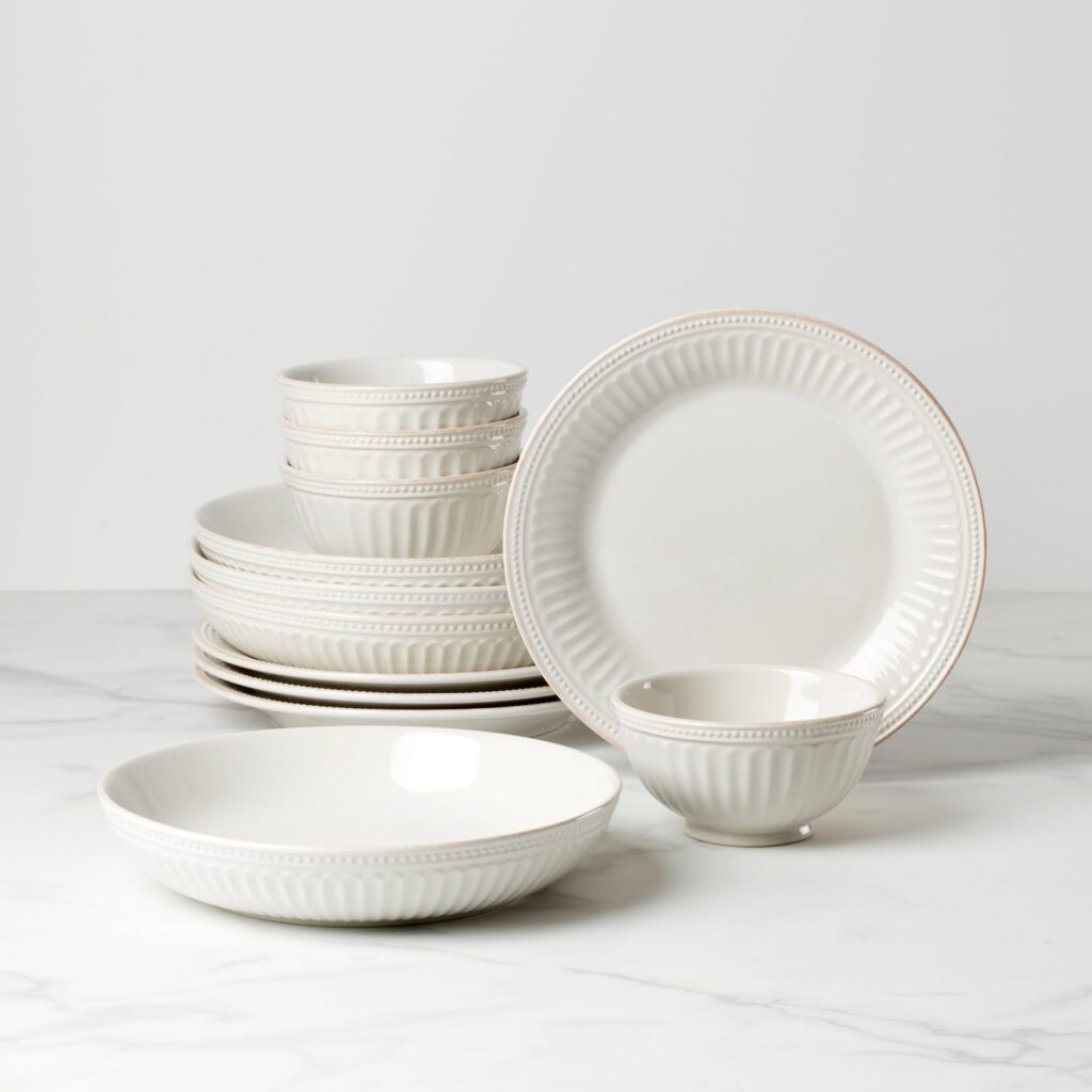 White Beaded Groove Bowl & Plate Set, 12-Piece